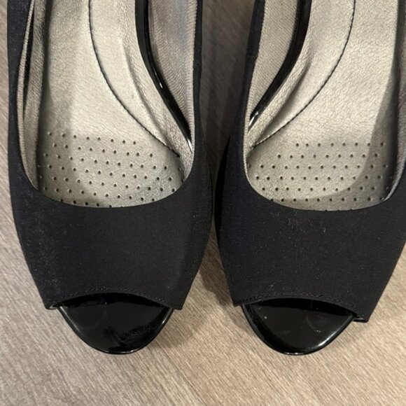 Life Stride Black Slingback Peep-Toe Heels - Picture 7 of 16